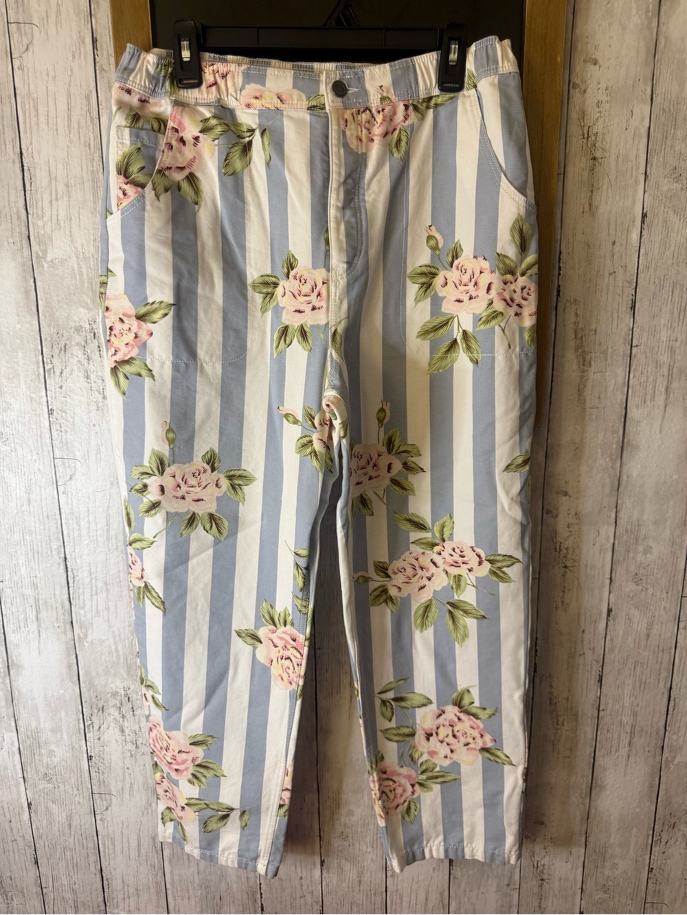 The RVCA Scrunchie High Waisted Trousers Floral Print Ankle Jeans Size Large